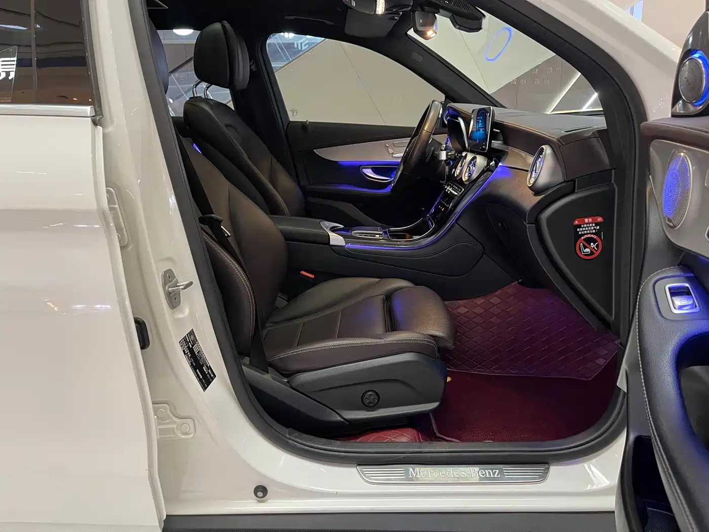 Mercedes-Benz GLC 2021 GLC 260 L 4MATIC Sporty фото 24