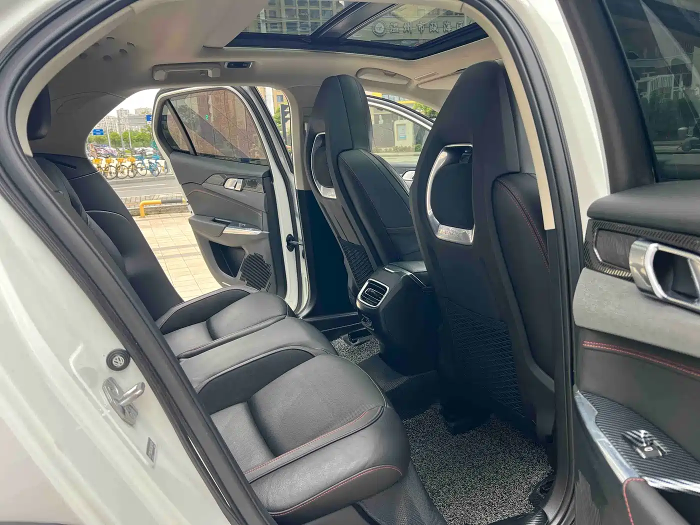 Lynk & Co 02 2018 2018 2.0T DCT AWD Pro Edition China V