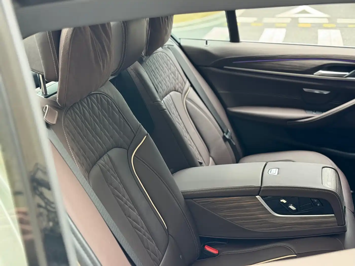 BMW 5 SERIES NEW ENERGY