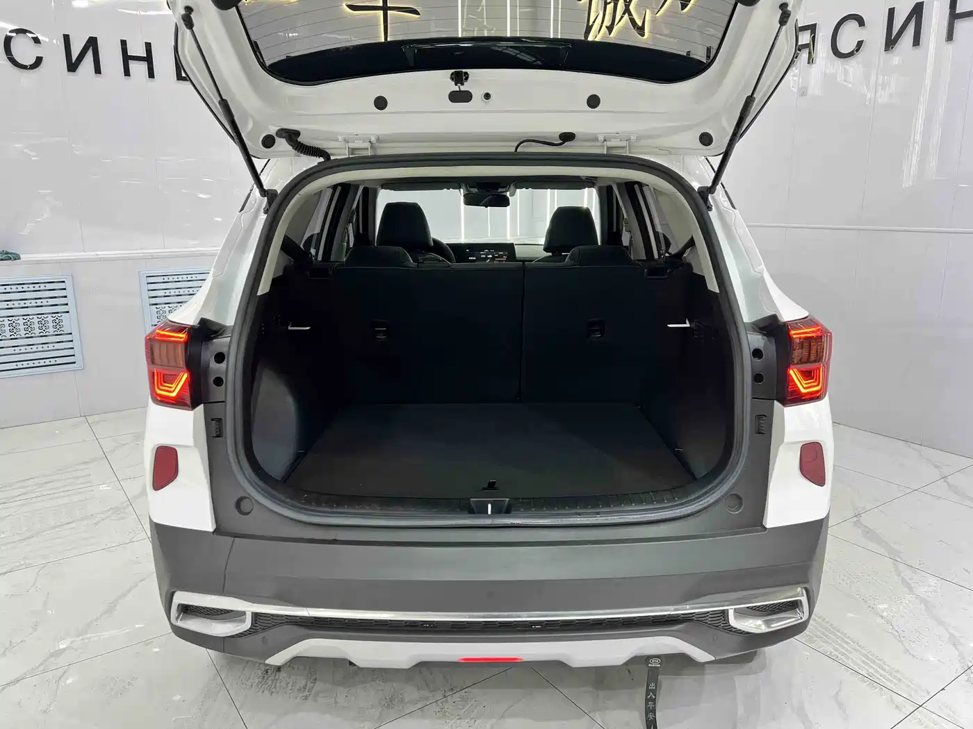 Kia KX3 Smart Run 2021 1.5L CVT Fashion Edition фото 17