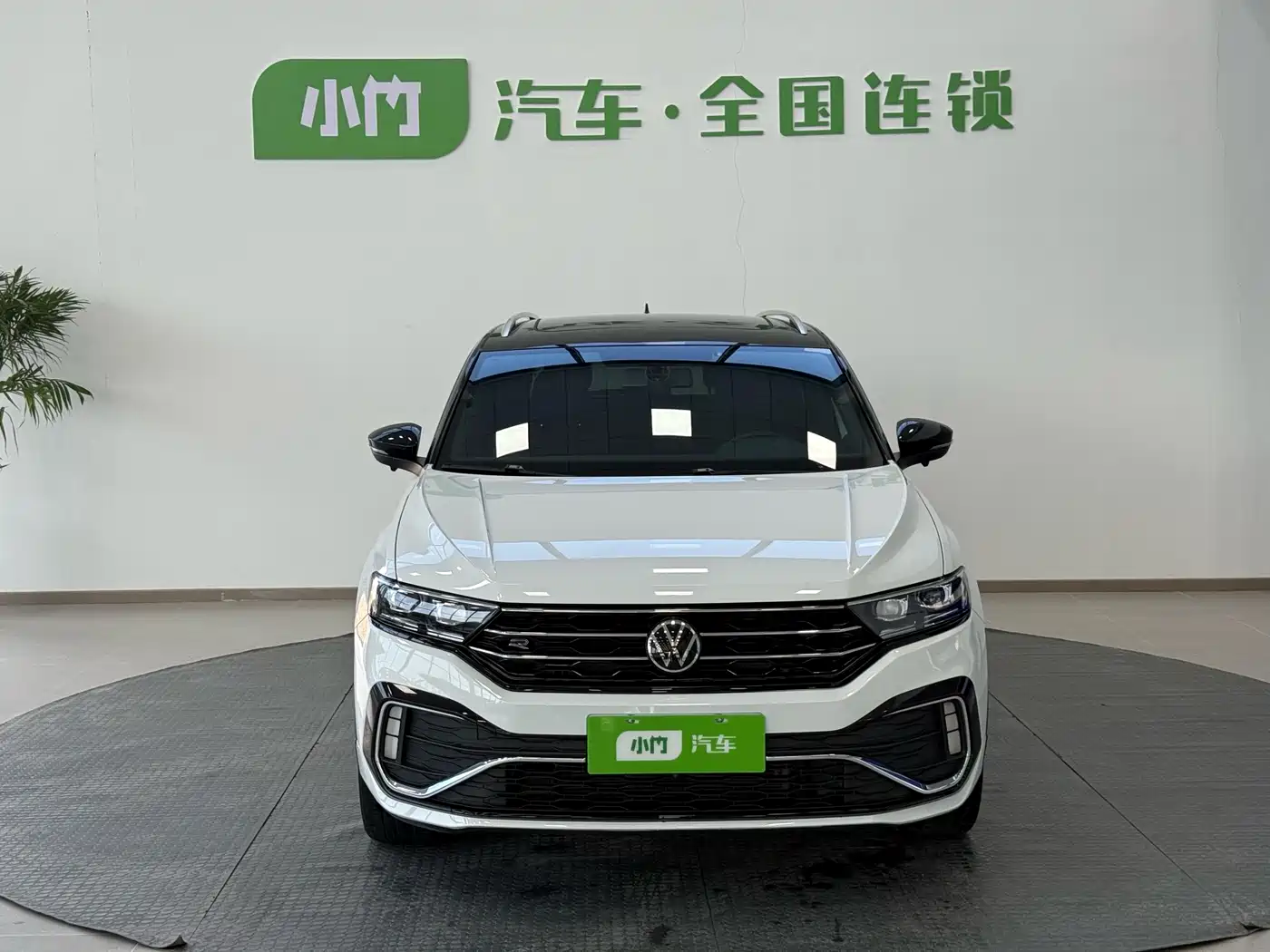 VOLKSWAGEN T ROC EXPLORING SONGS