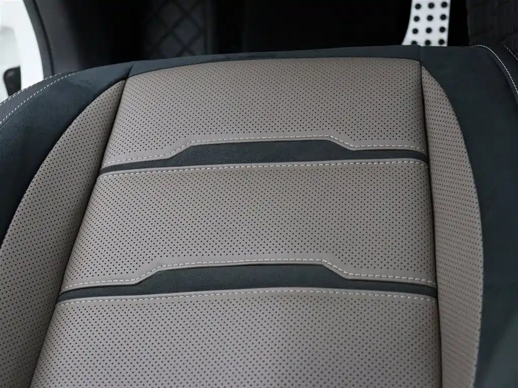 Mercedes-Benz GLE AMG 2023 AMG GLE 53 4MATIC+ фото 12