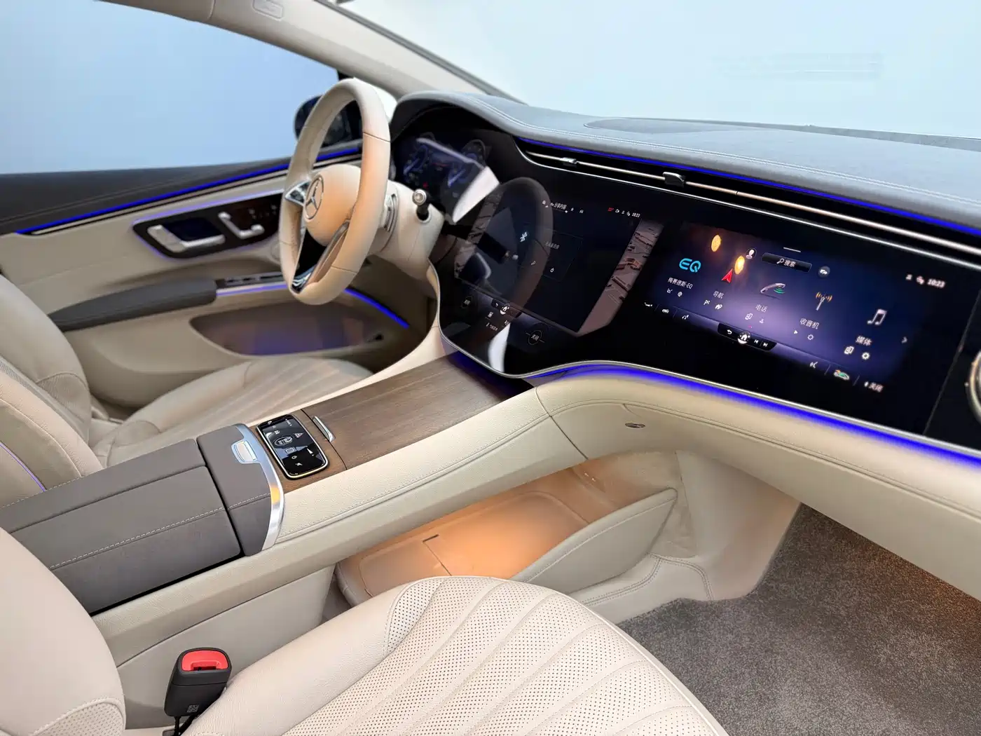 Mercedes-Benz EQS 2022 Model Year Facelift 450+ Pioneer Edition фото 18