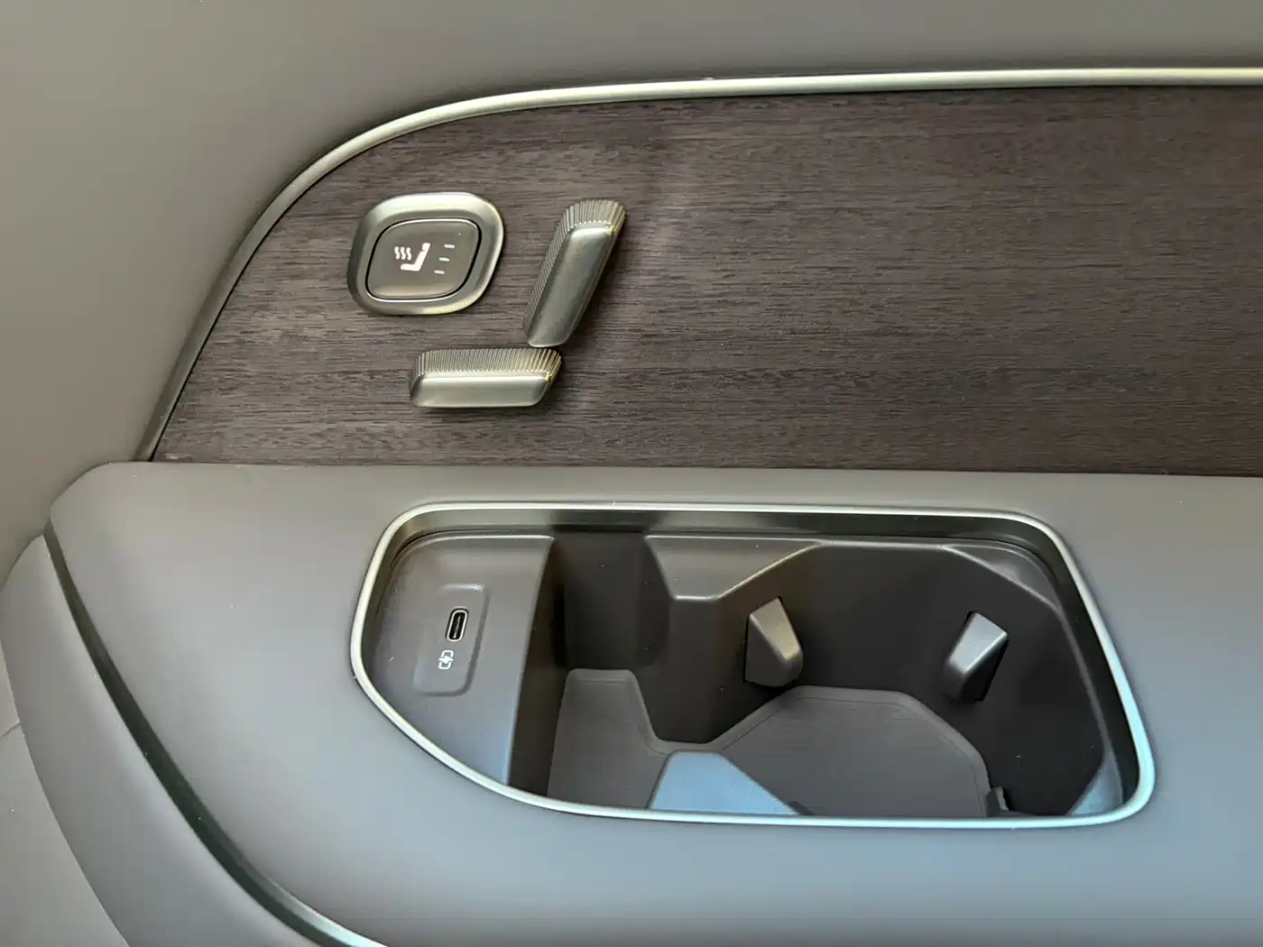 NIO ES8 2026 2025 Base Model