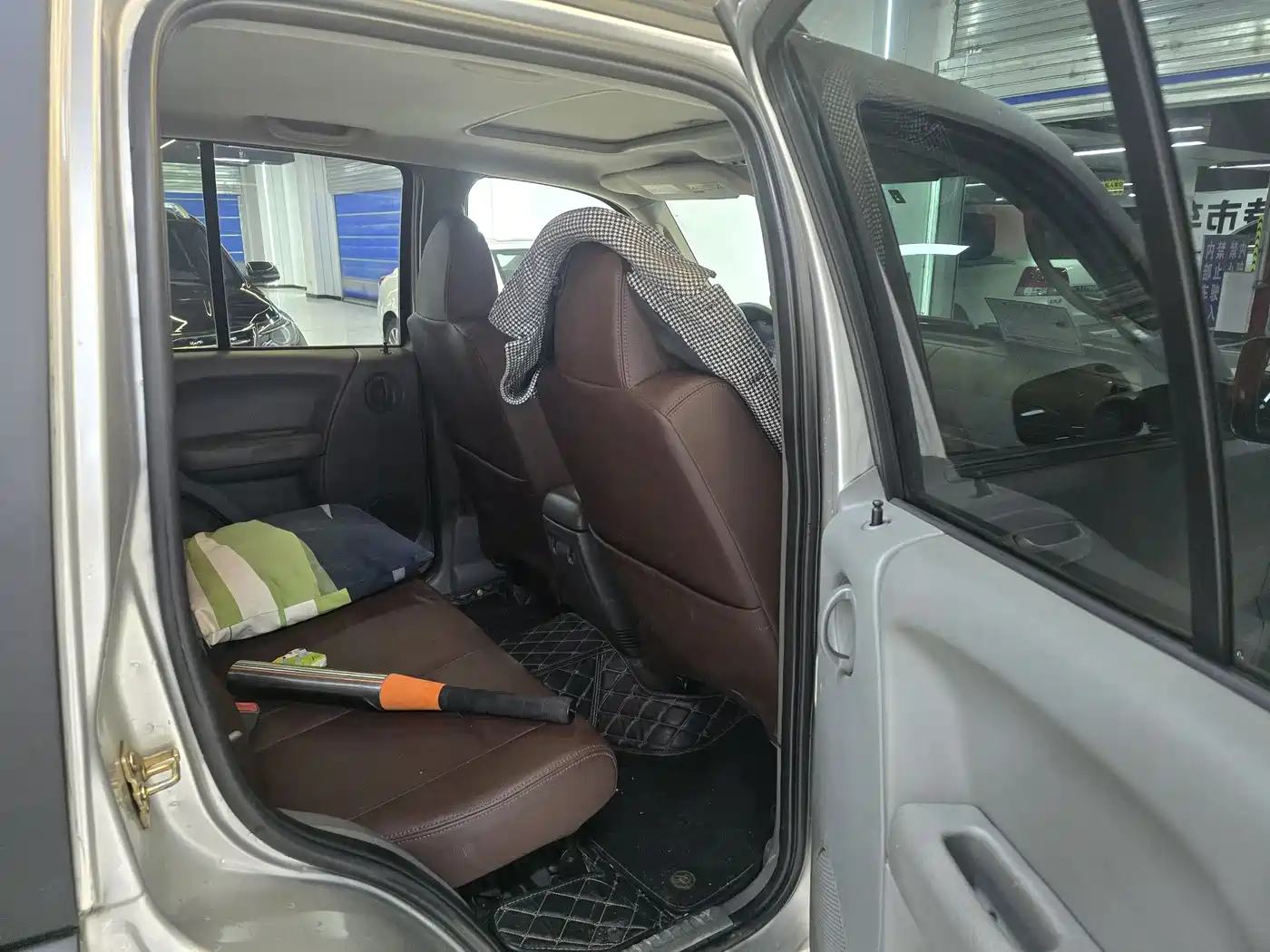 Jeep Liberty 2007 2004 Model 3.7L