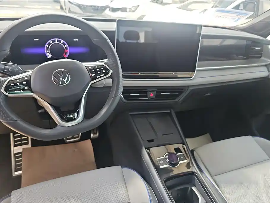Volkswagen Tayron 2025 Model Tayron L 380TSI 4WD Luxury Easy Package фото 12