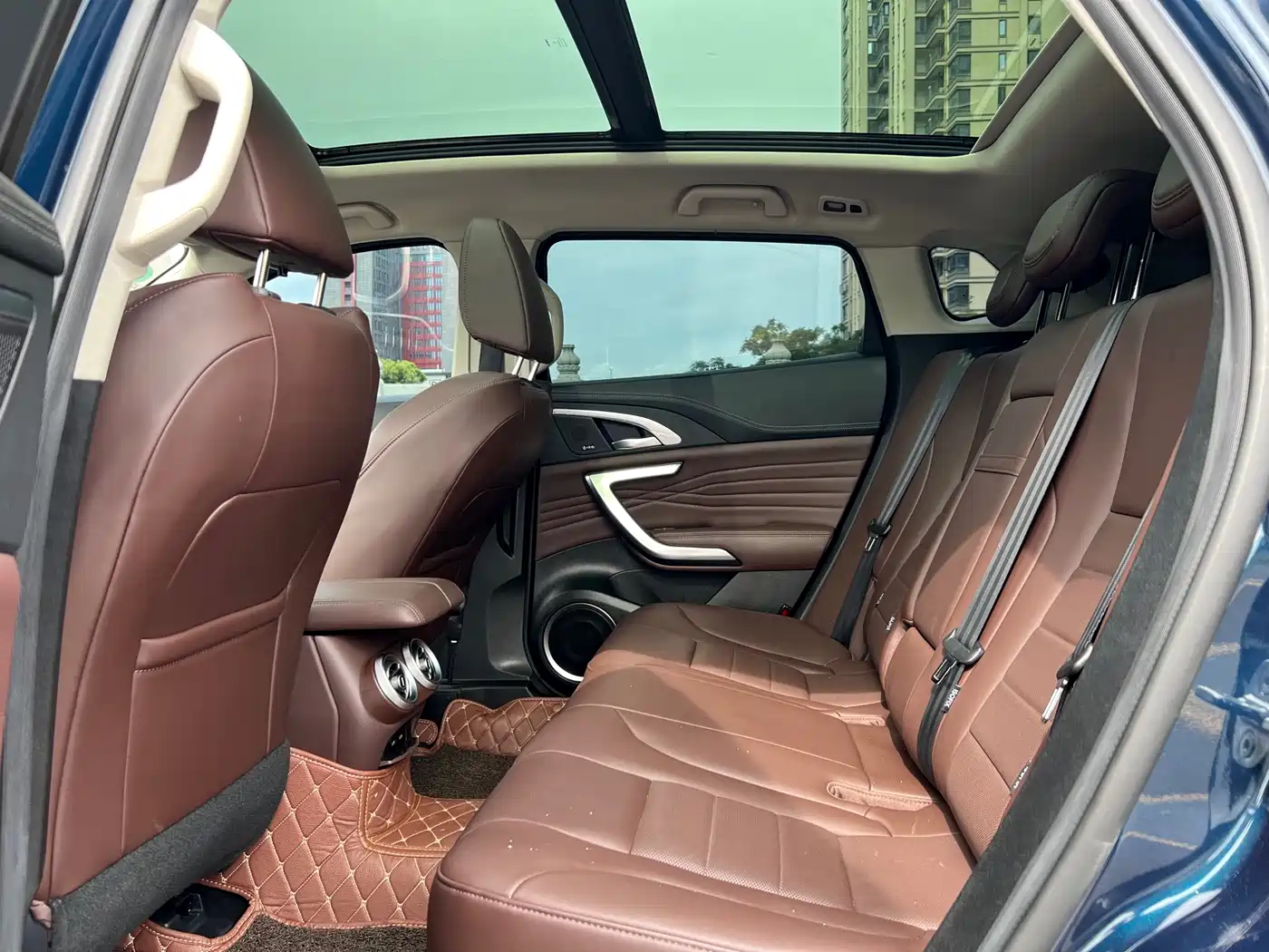 WEI PAI WEI BRAND VV7