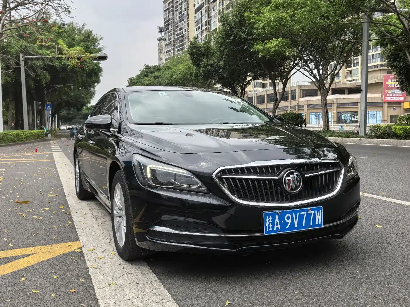 Buick LaCrosse 2018 Model 20T Elite Edition фото 3