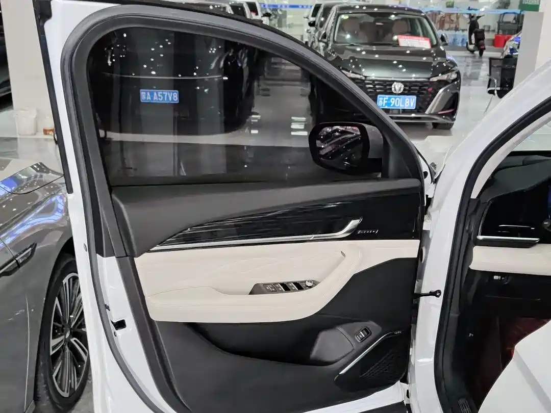 GEELY AUTOMOBILE XINGYUE L