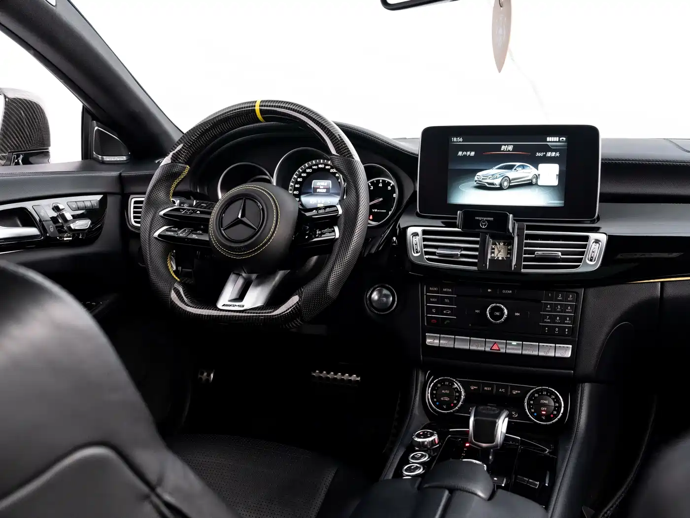 Mercedes-Benz CLS AMG 2015 AMG CLS 63 4MATIC фото 30