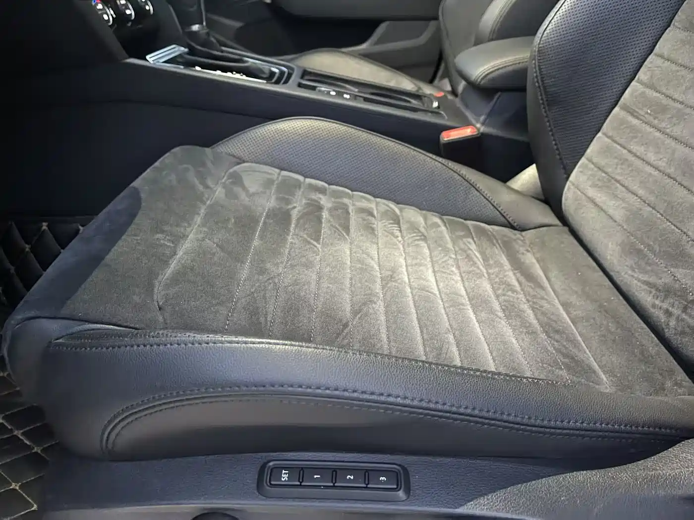 Volkswagen Magotan 2018 380TSI DSG Premium фото 19