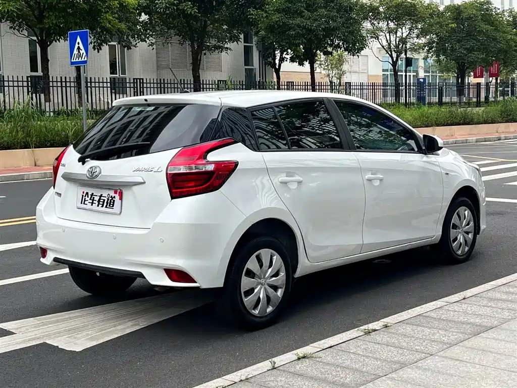 Toyota YARiS L Zhi Xuan 2021 1.5L CVT Leading Edition фото 2