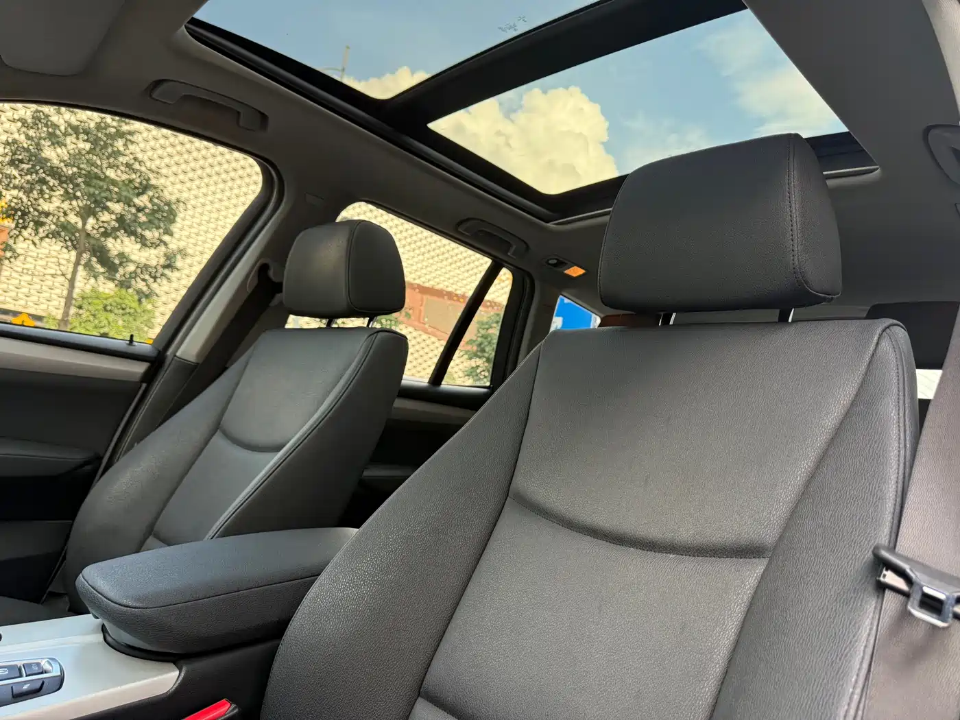 BMW X3 (Import) 2017 2016 sDrive20i