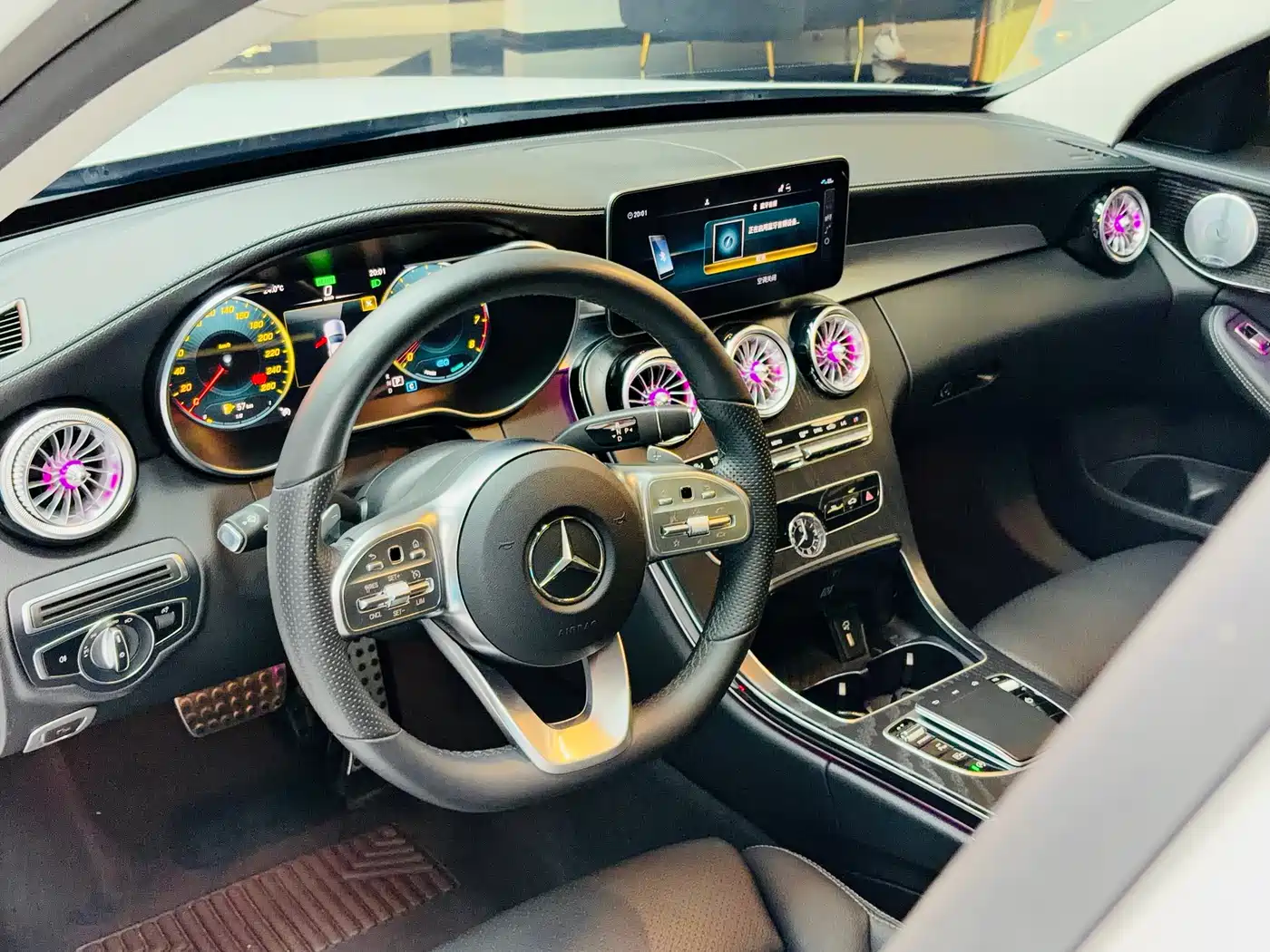 Mercedes-Benz C-Class 2021 C 260 L Sport Starry Exclusive Edition фото 9