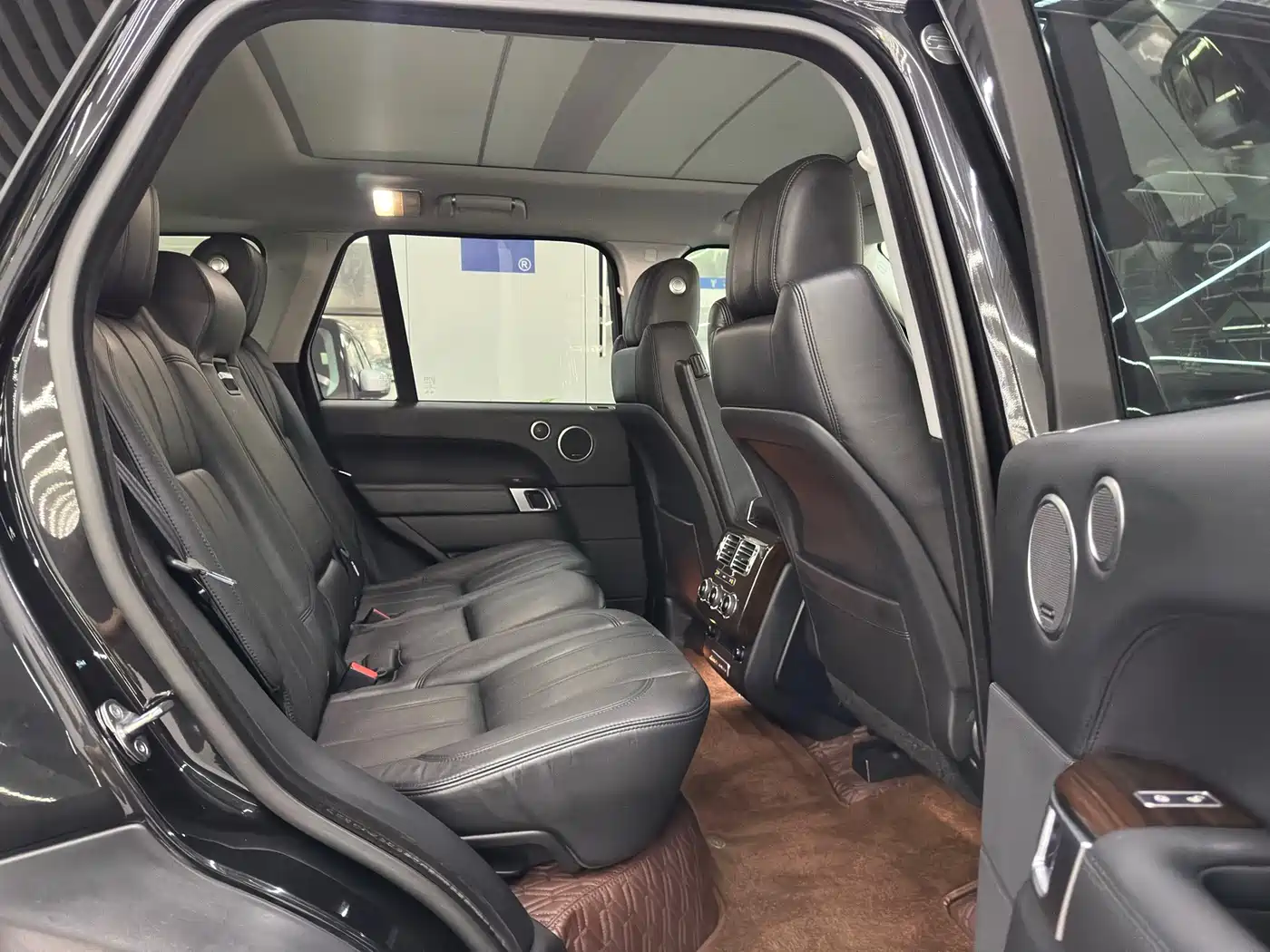 Land Rover Range Rover 2015 3.0 SC V6 Vogue фото 11