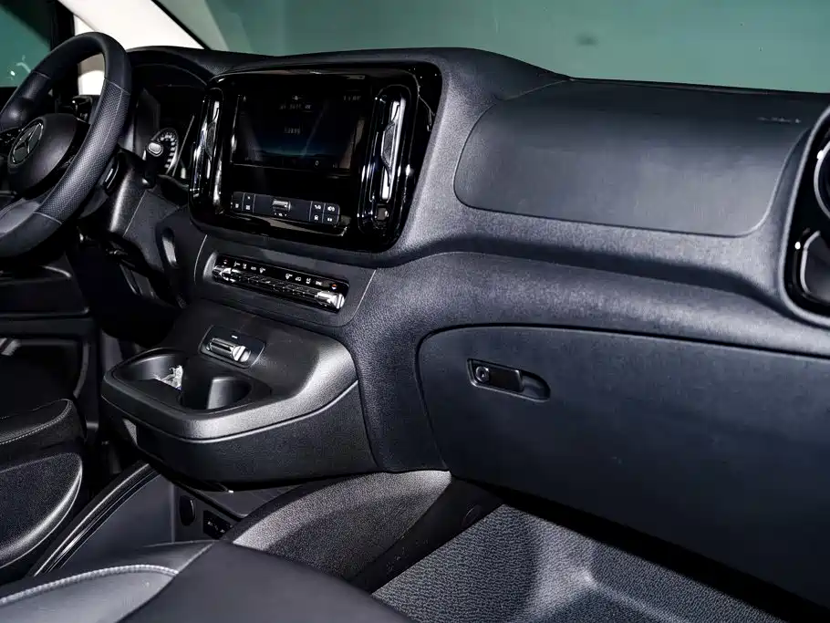 Mercedes-Benz Vito 2026 2024 2.0T Elite Edition 7-Seater