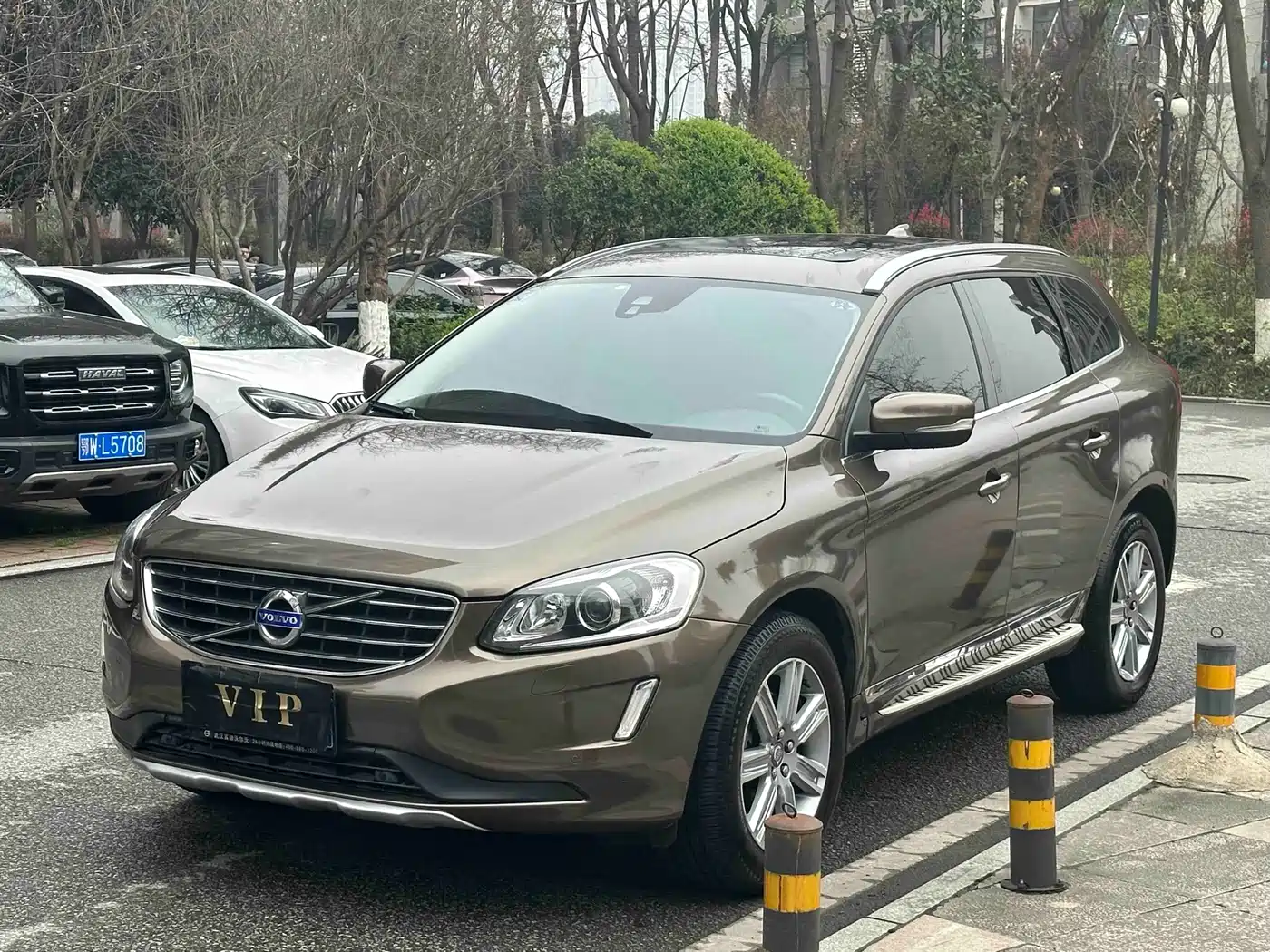 Фото 2 - Volvo XC60