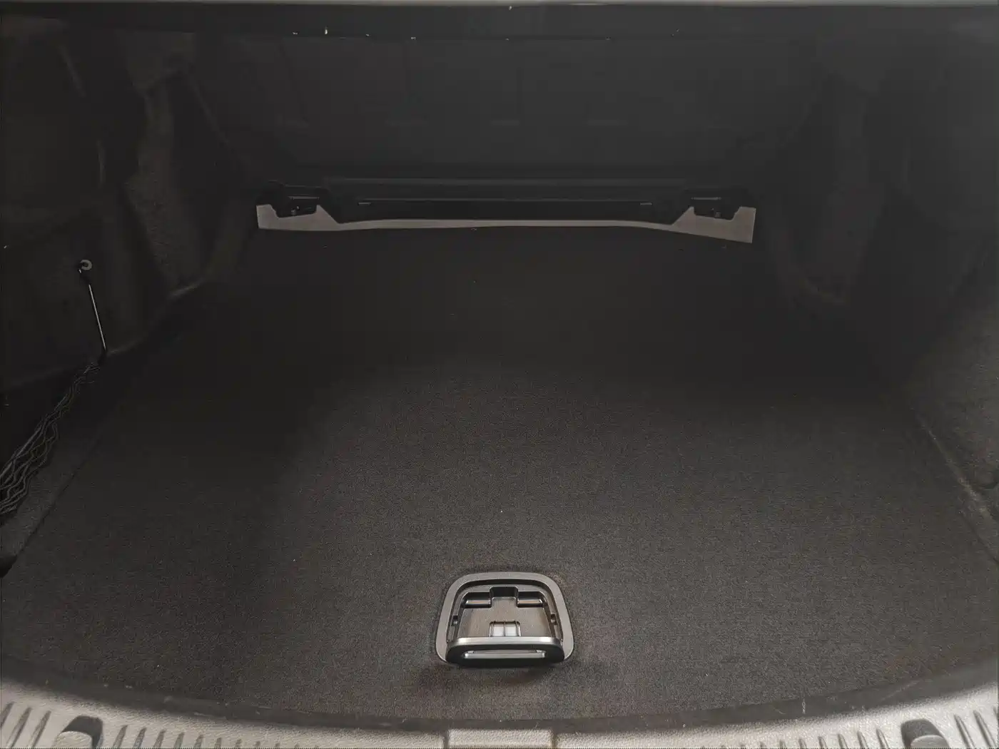 Mercedes-Benz E-Class 2023 E 300 L Fashion фото 30