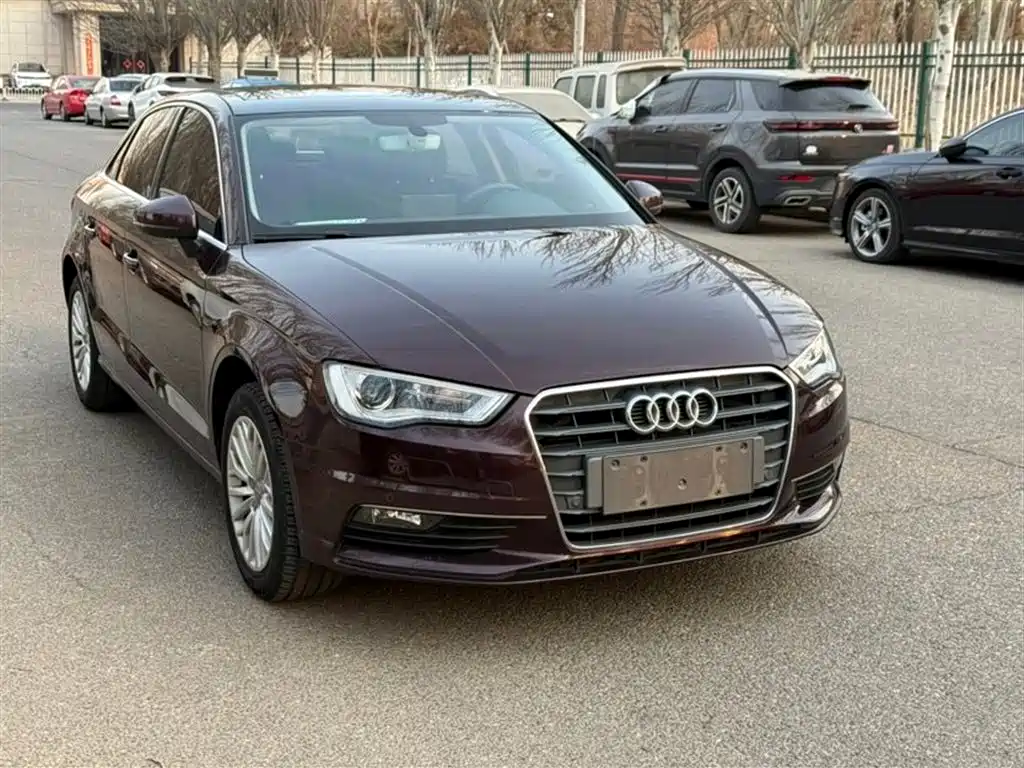 Audi A3 2014 Limousine 35 TFSI Auto Trend фото 3