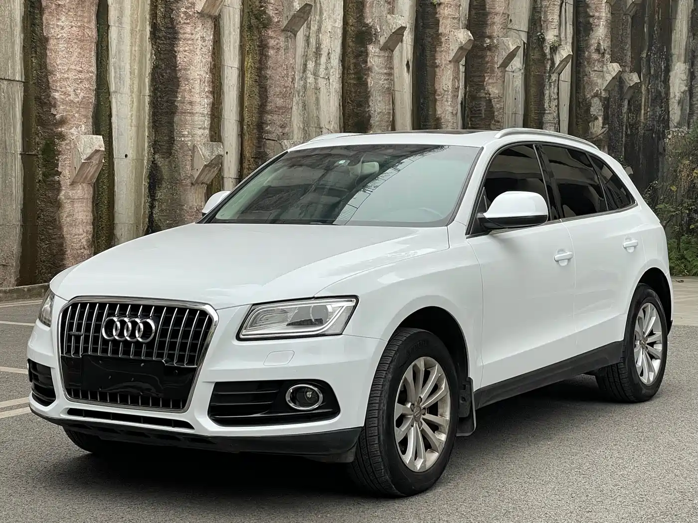 Audi Q5 2015 40 TFSI Technology