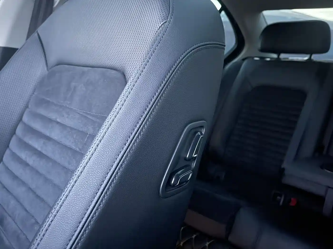 Volkswagen Magotan 2018 380TSI DSG Premium фото 28