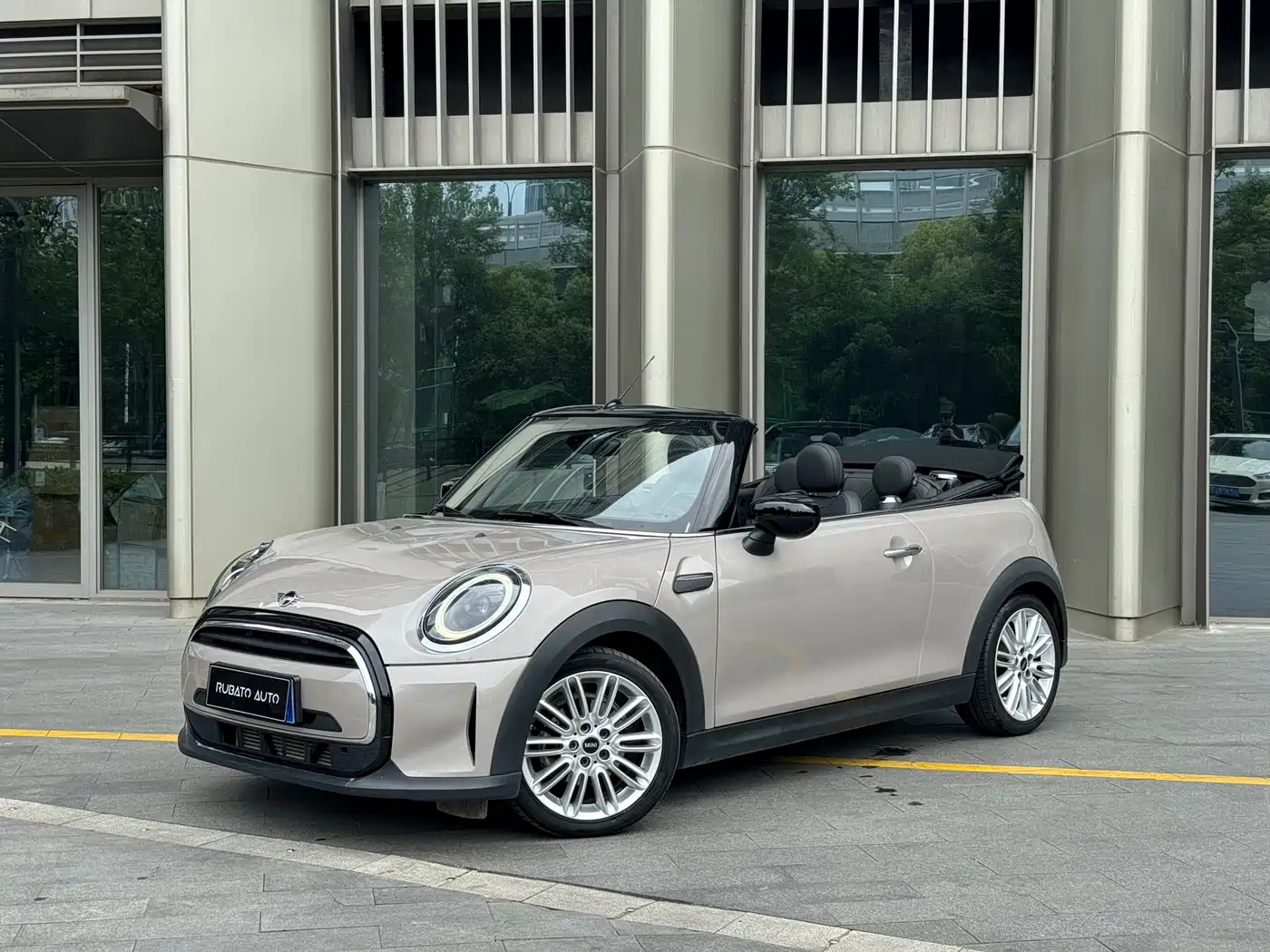 MINI 2022 1.5T COOPER CABRIO Classic
