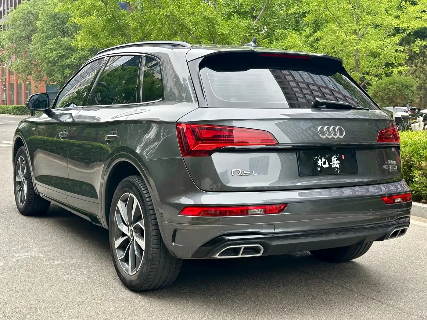Audi Q5L 2022 Facelift 40T Luxury Dynamic фото 6