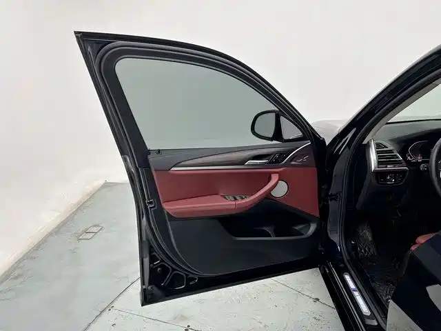 BMW X3 2023 xDrive30i Leading M Night Package фото 20