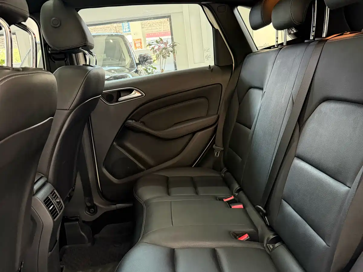 Mercedes-Benz B-Class 2017 B 200 Style фото 8