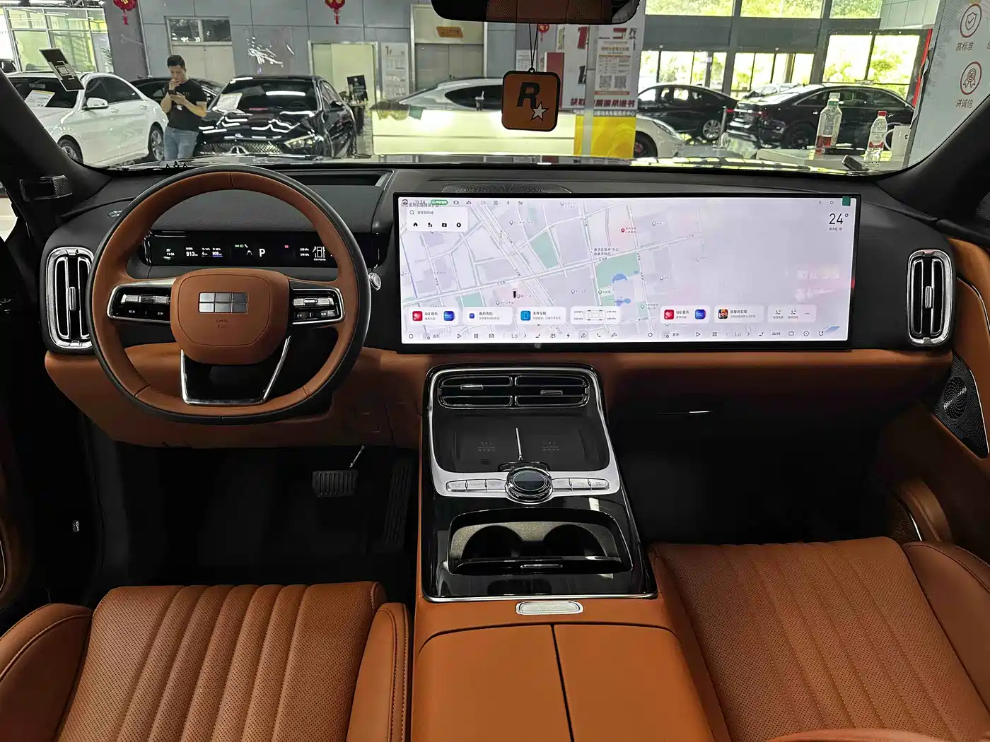 Geely Galaxy Galaxy M9 2025 Base Model фото 18