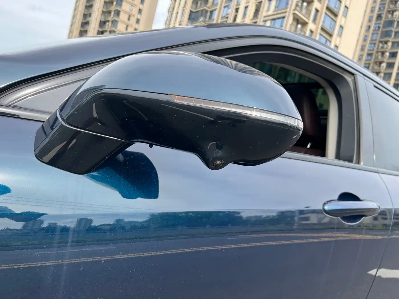 WEI PAI WEI BRAND VV7