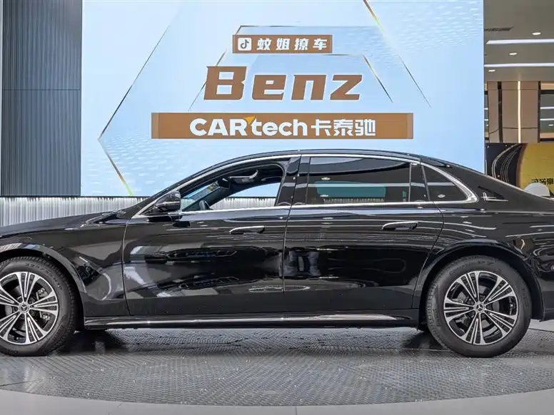 Mercedes-Benz E-Class 2024 Model E 260 L Sport фото 3