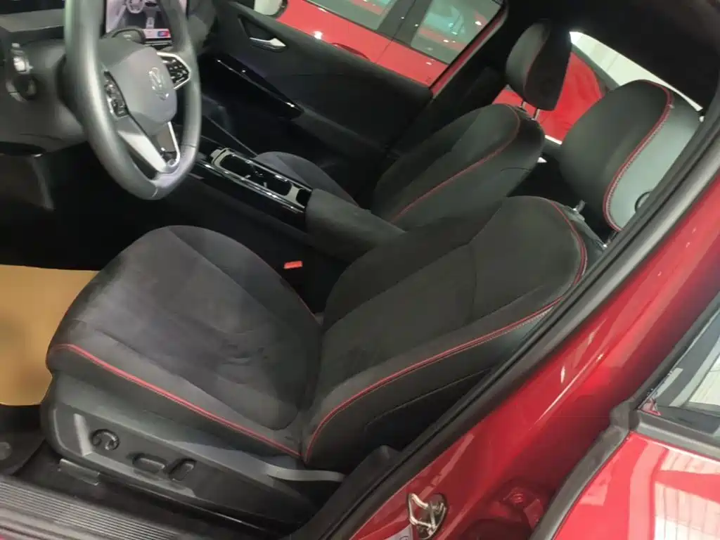 Volkswagen ID.3 2025 2026 Smart Edition Ultimate GTX Package