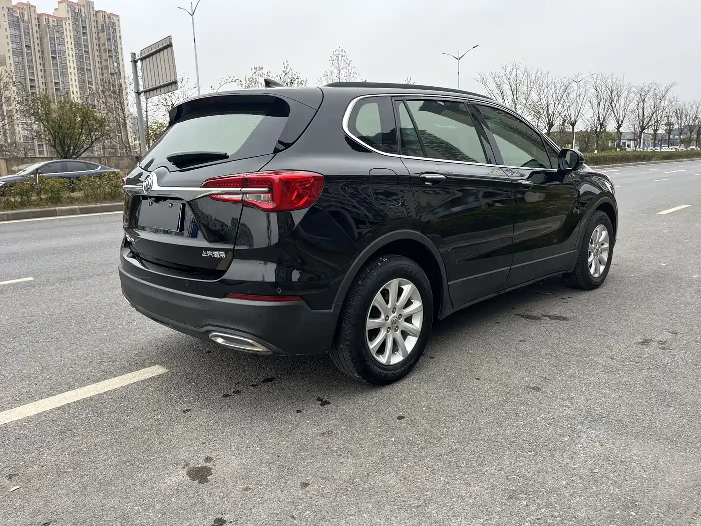 Buick Envision Plus 2020 20T FWD Leading фото 4