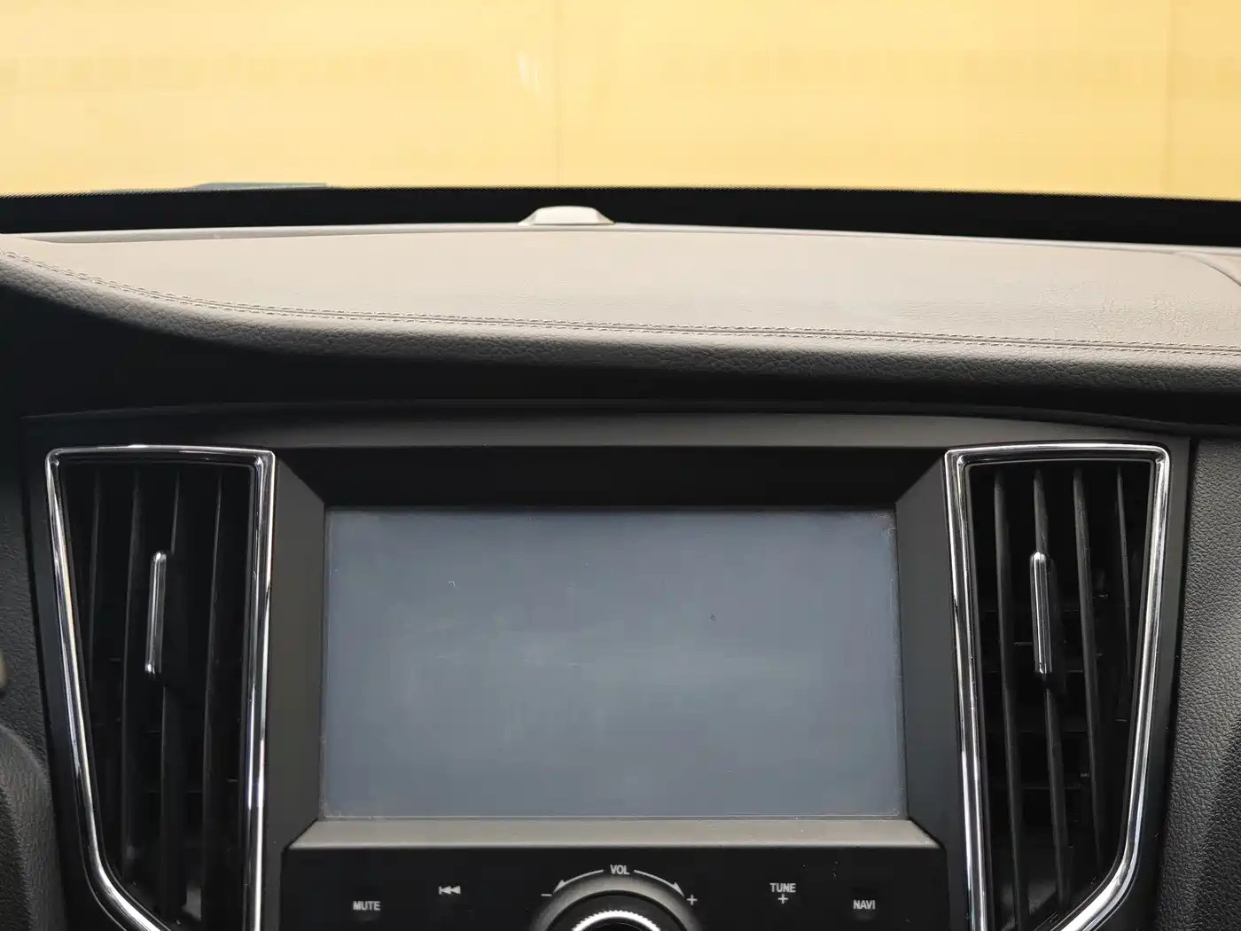 Zotye SR7 2016 2016 1.5T Manual Magic Cube Road Edition China V