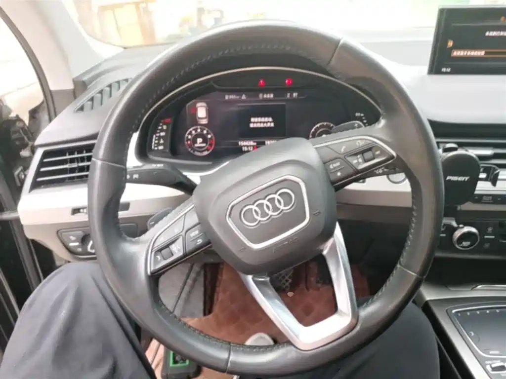 Audi Q7 2019 55 TFSI Technology фото 11