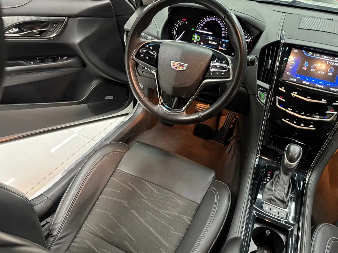 Cadillac ATS-L 2017 28T Technology фото 6