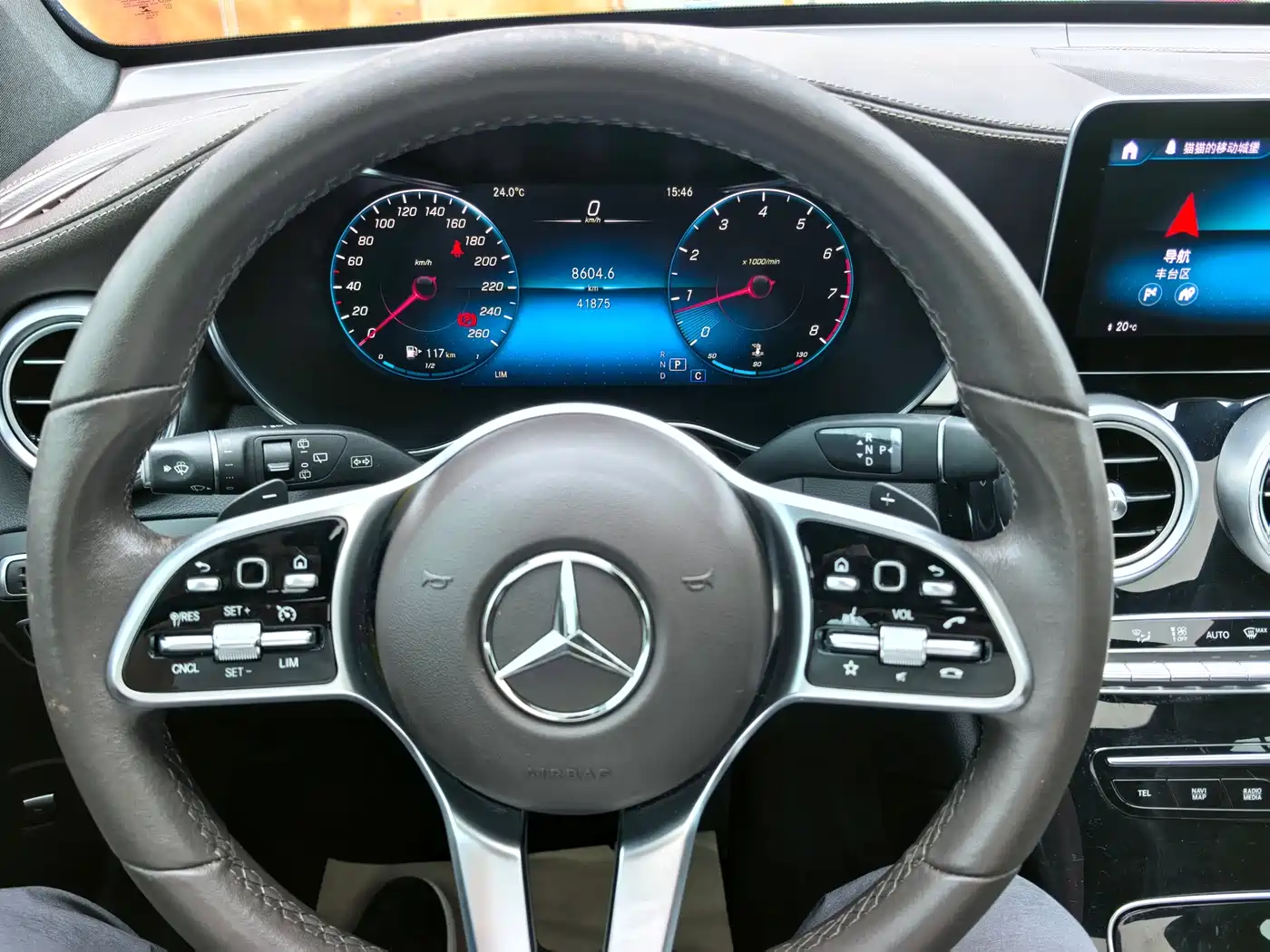 Mercedes-Benz GLC 2022 Facelift GLC 260 L 4MATIC Dynamic фото 11