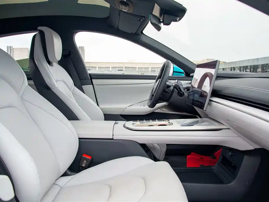 Xiaomi Auto Xiaomi SU7 2024 RWD Ultra Long Range Advanced Smart Driving Pro Edition фото 14