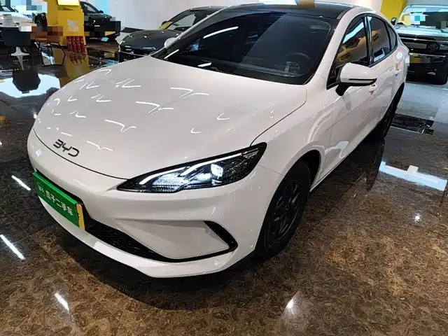  BYD Hai Bao 05 DM-i 2026 DM-i 128KM Luxury