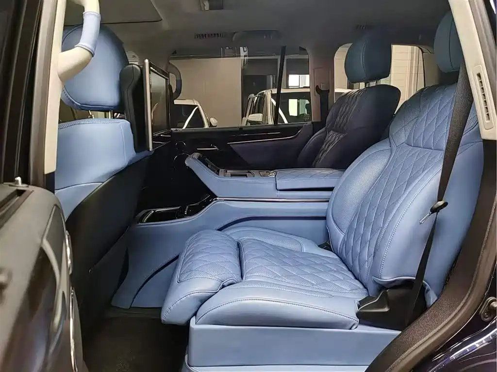 Lexus LX 2019 570 Peak Special Edition фото 6