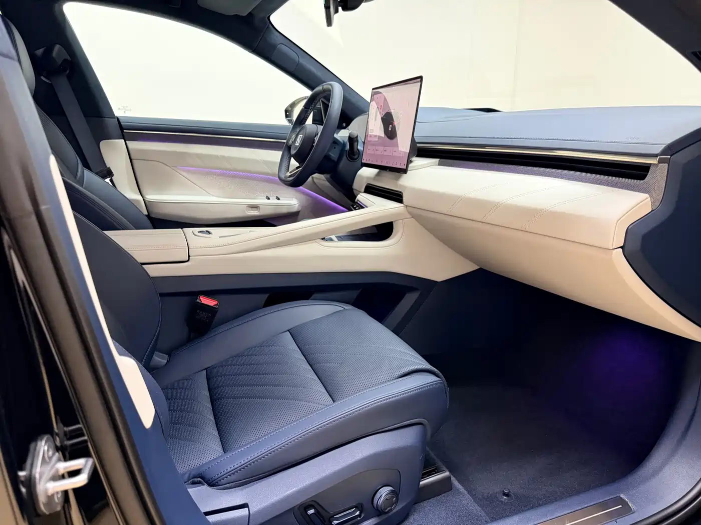 ZEEKR EXTREME KRYPTON 001