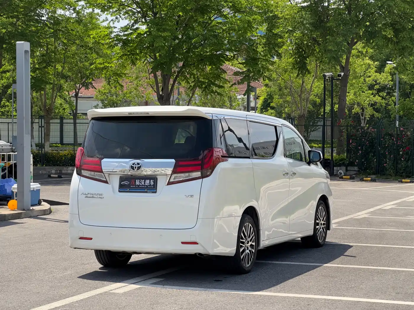 Toyota Alphard 2018 3.5L Premium фото 5