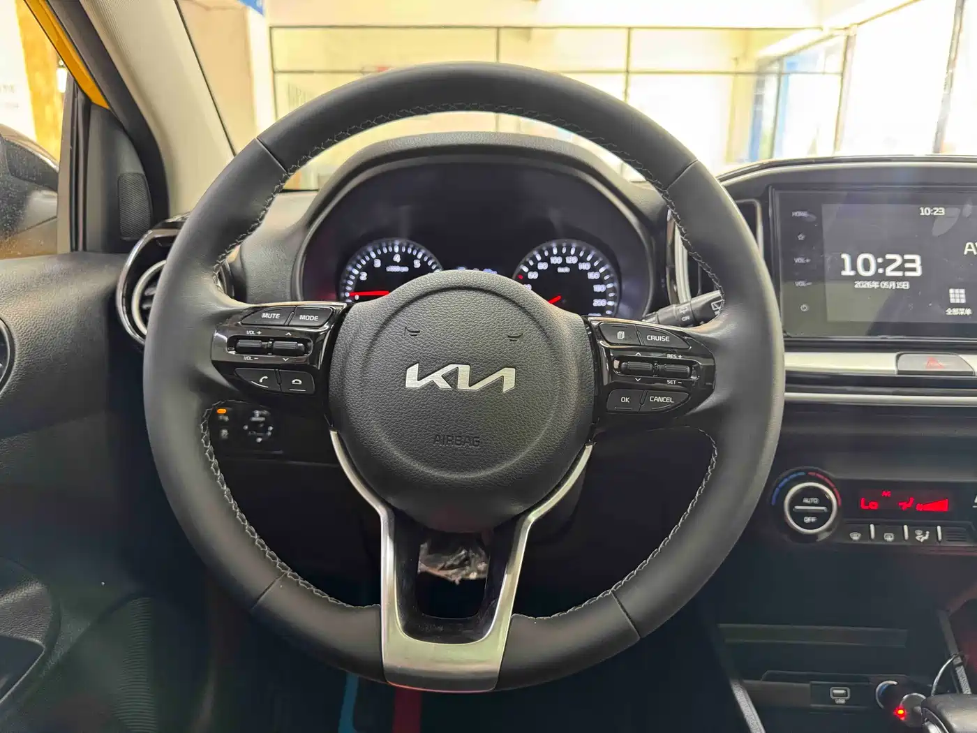 Kia KX1 2021 1.4L CVT Fun Sunroof Version фото 15