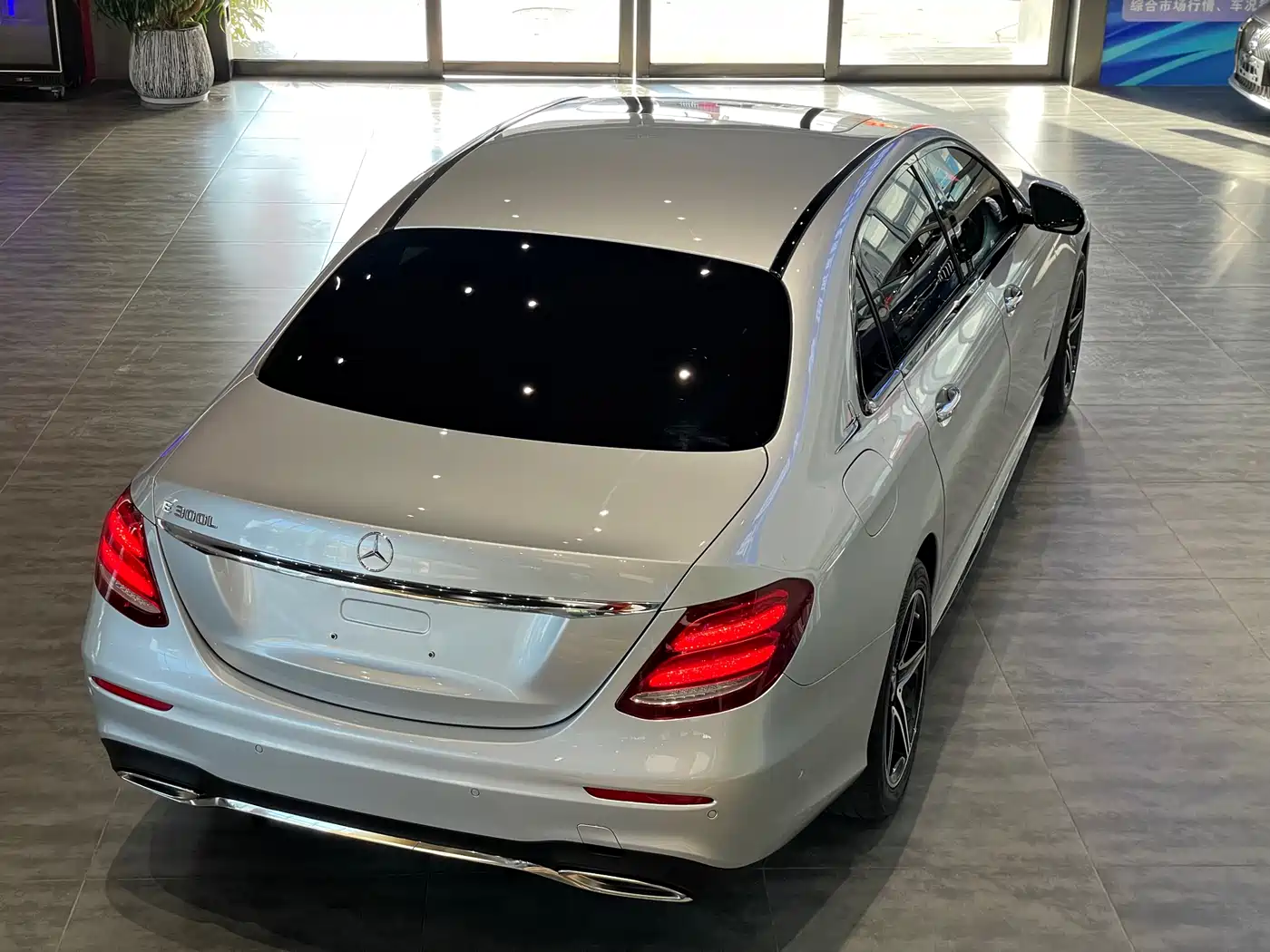 Mercedes-Benz E-Class 2016 E 200 L Sport Type фото 4