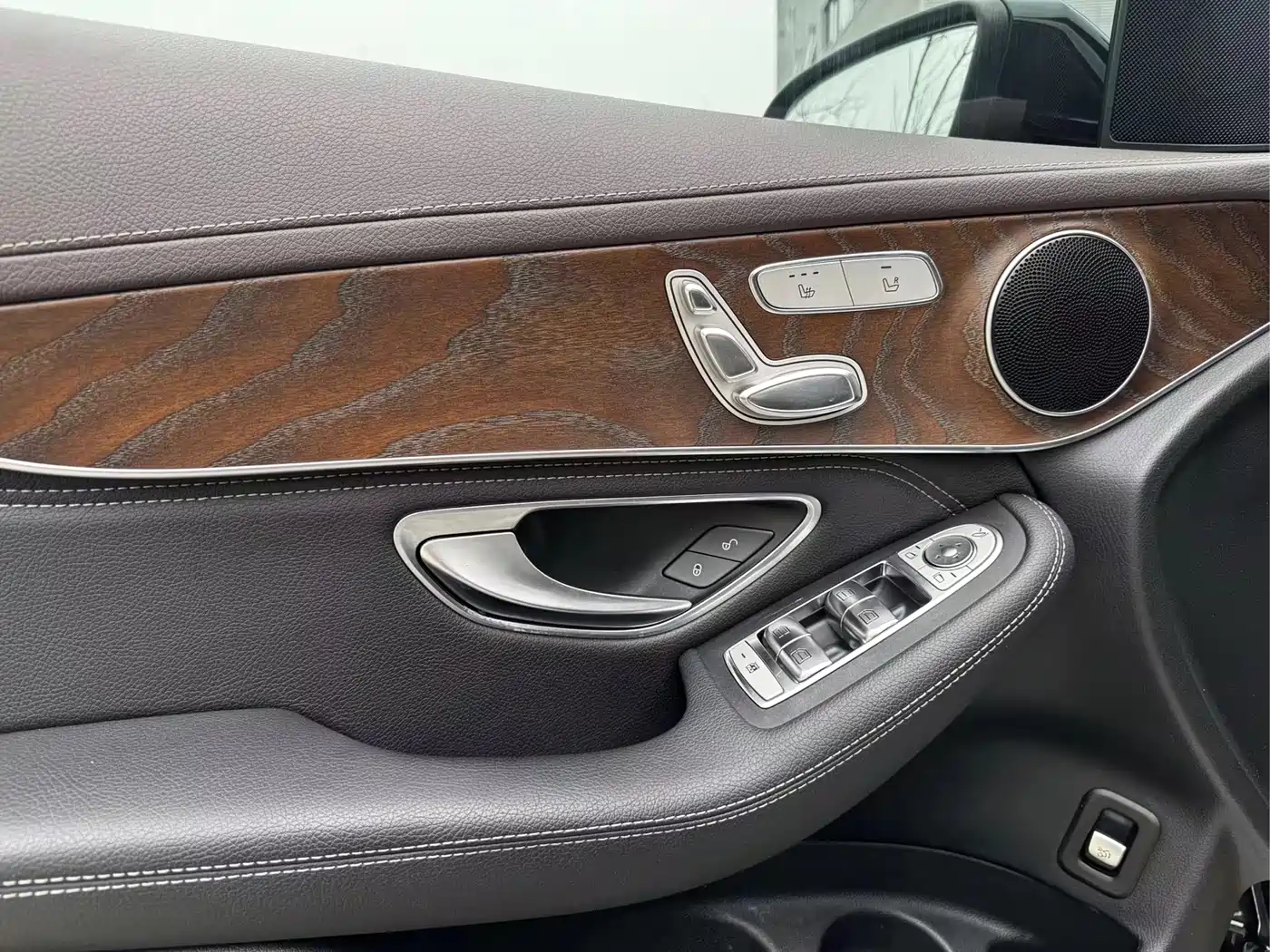 Mercedes-Benz GLC 2020 GLC 260 L 4MATIC Luxury фото 7