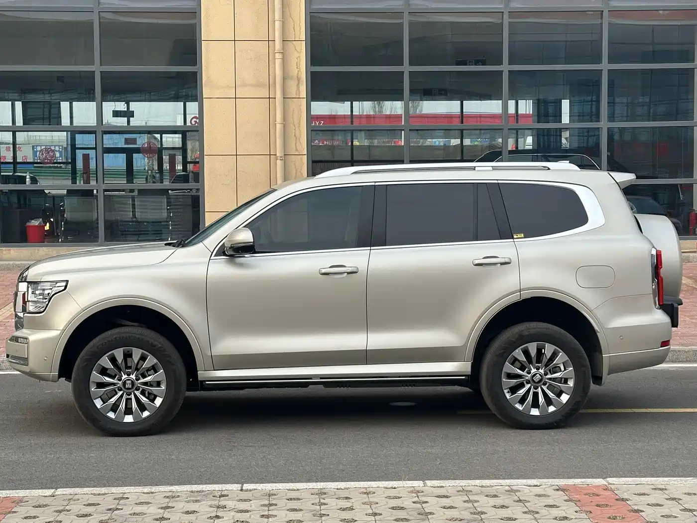 TANK TANK 500 NEW ENERGY