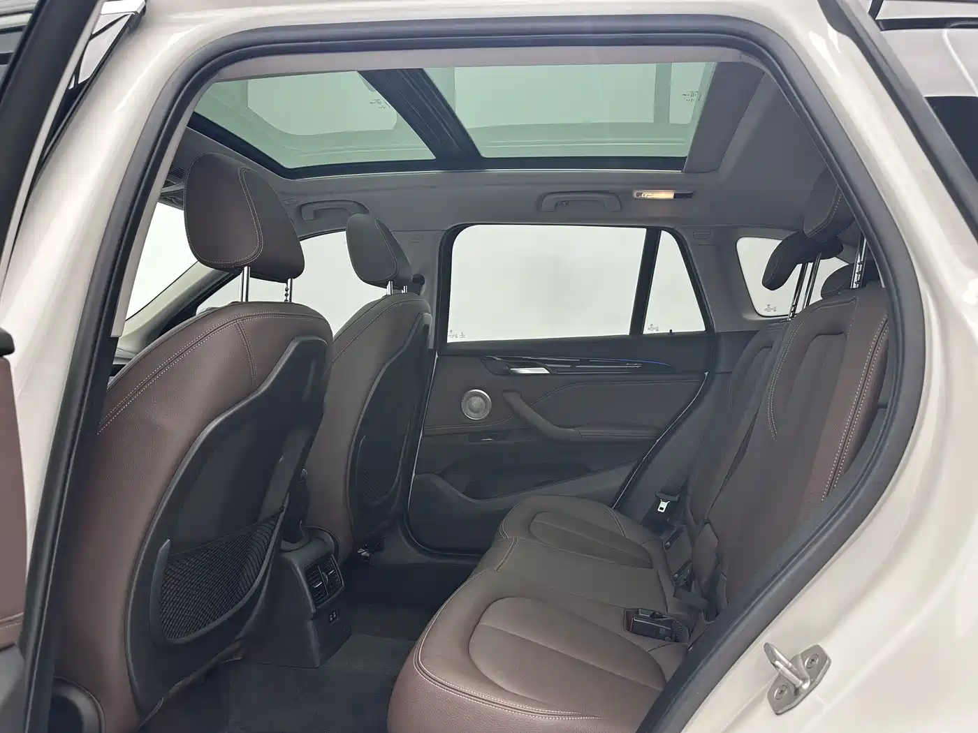 BMW X1 2022 sDrive20Li Premium фото 6