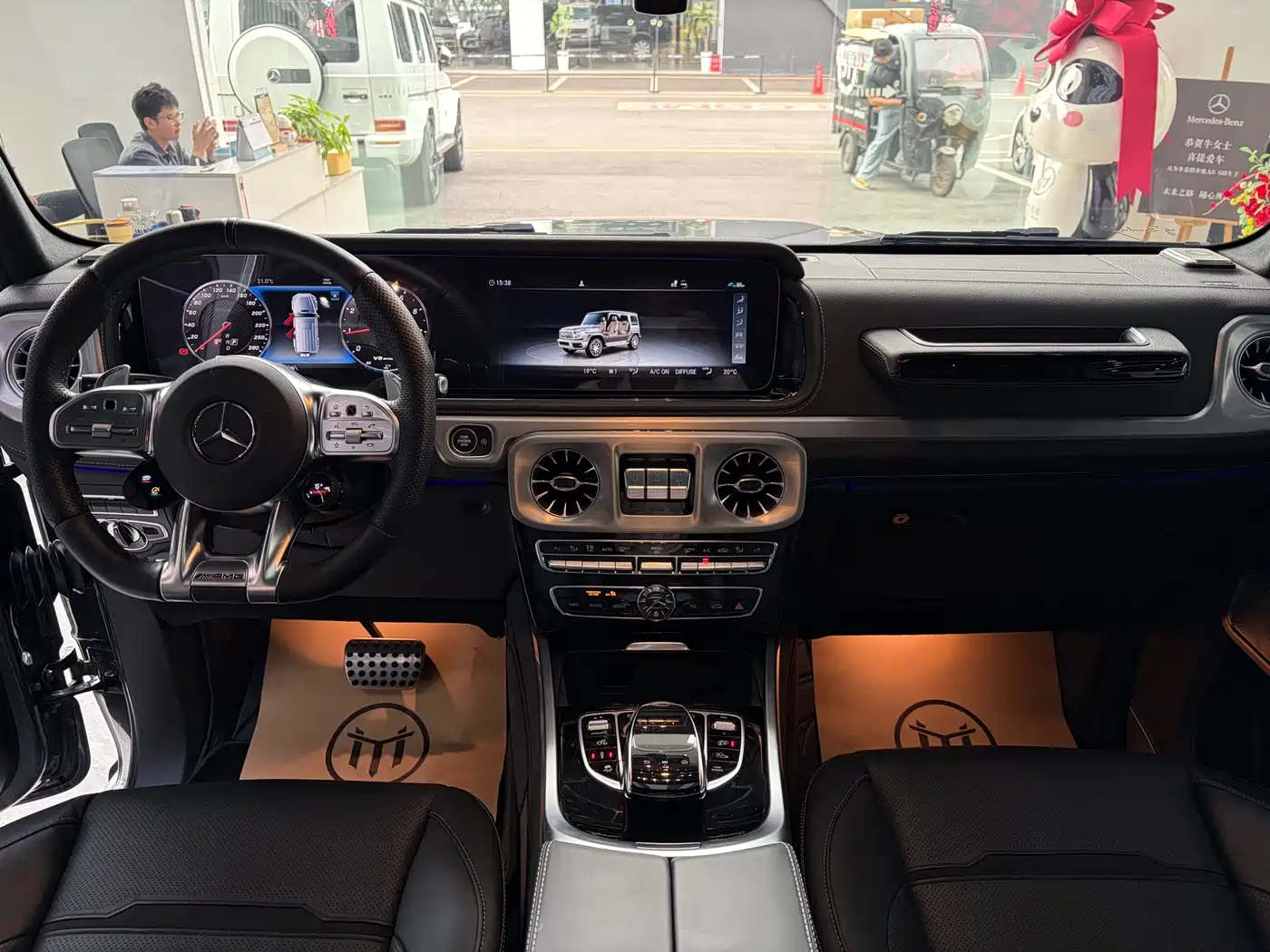 Mercedes-Benz G-Class AMG 2023 AMG G 63 фото 8