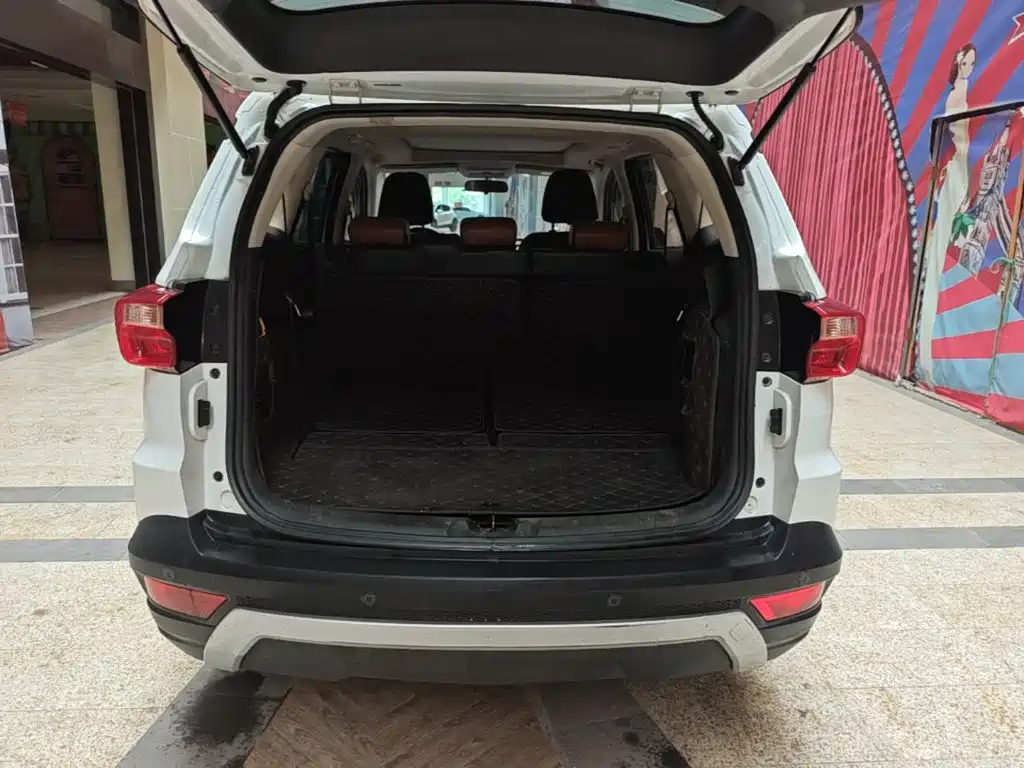 BAIC Huansu S3 2018 2016 S3L 1.5L Manual Premium